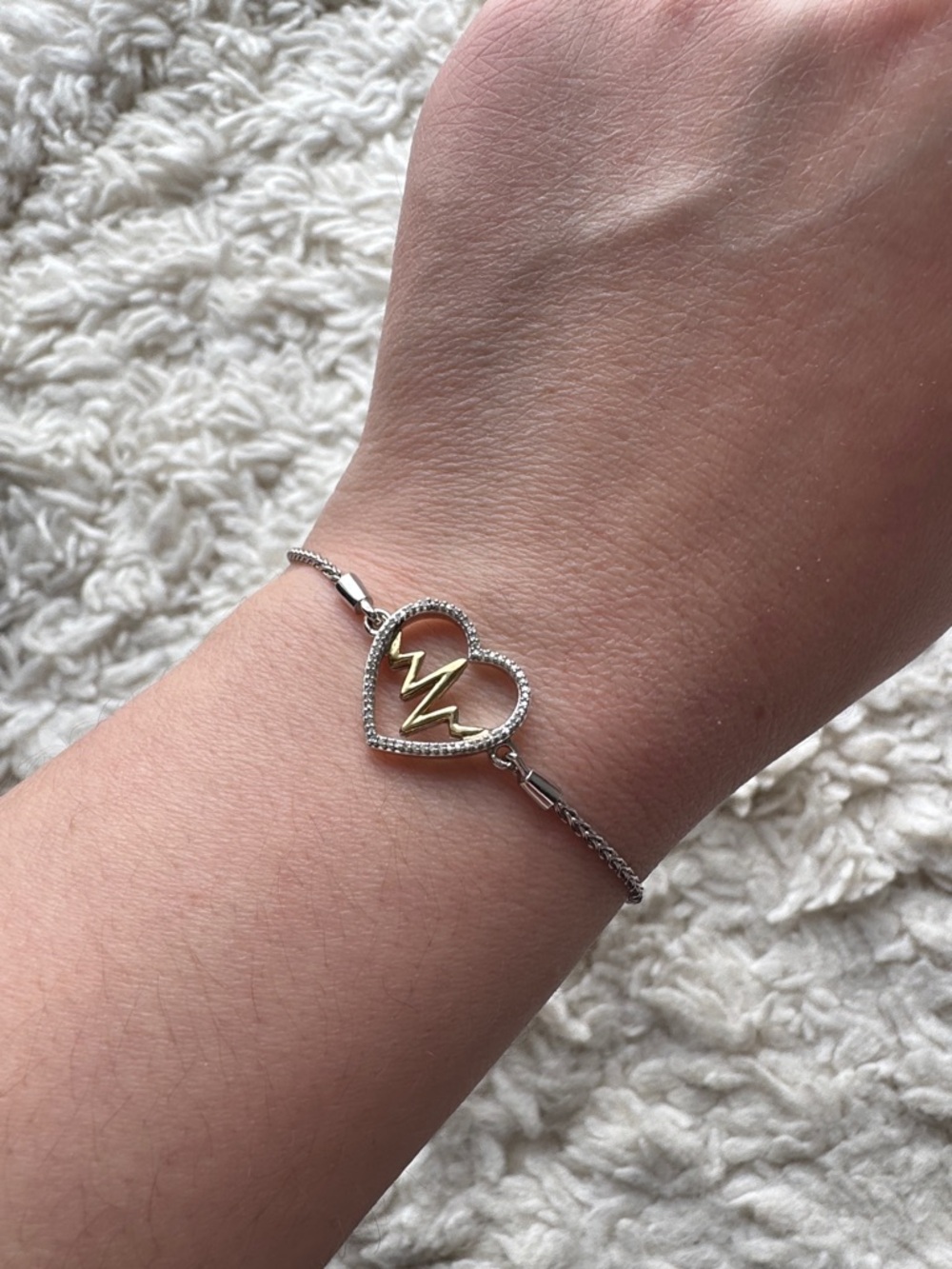 10K .925 Heartbeat Bolo Bracelet‎